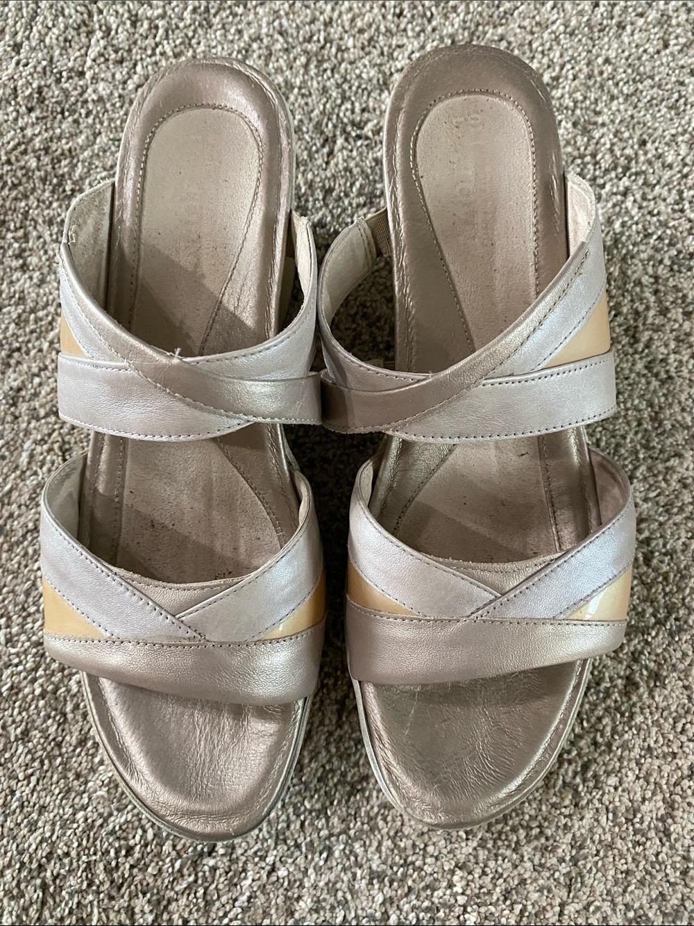 Women's Naot Metallic Slip-On Sandals in Light Taupe. Size 41 (9).